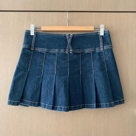 Vintage y2k low rise pleated denim mini skirt - Picture 5 of 5